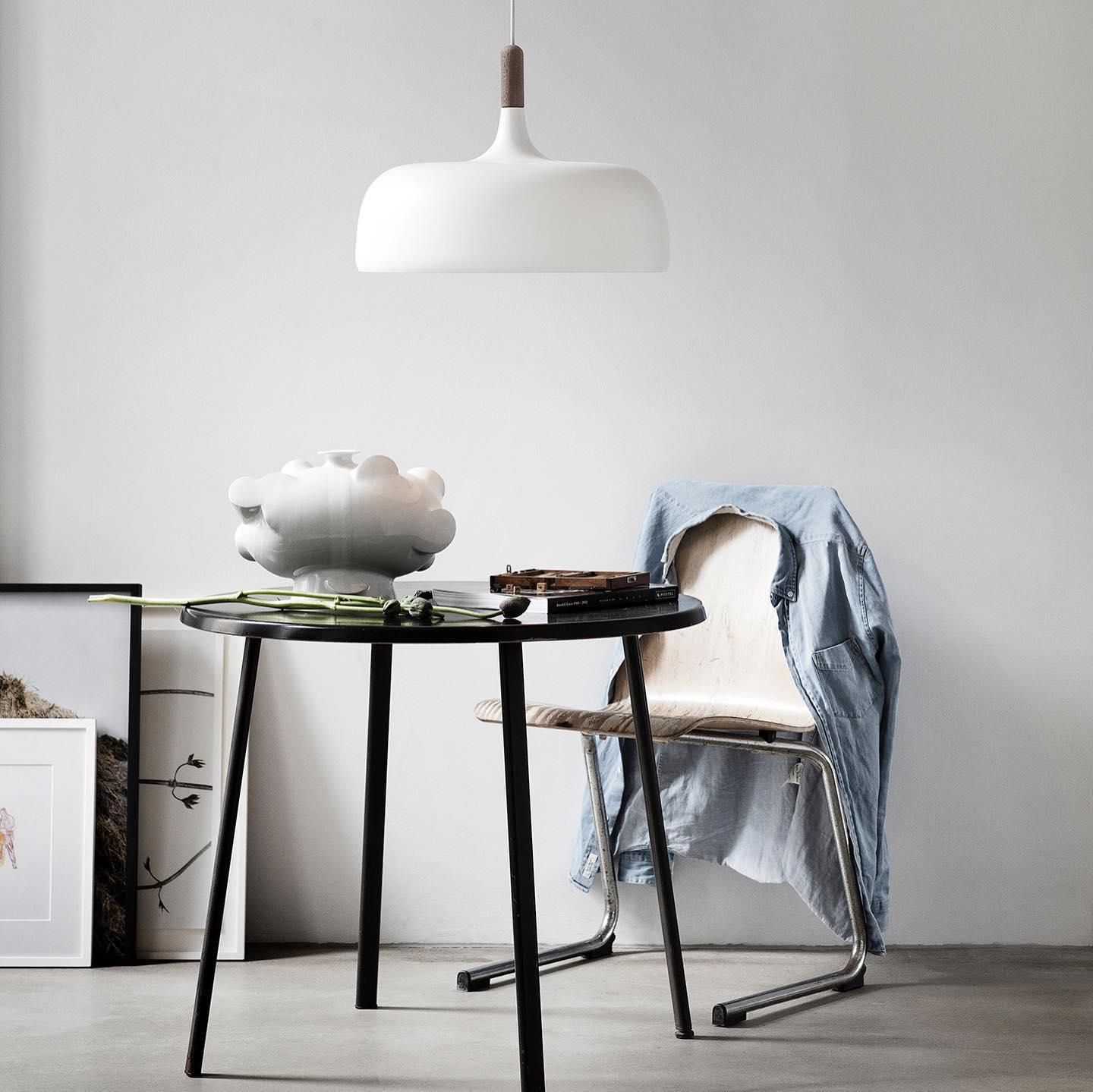 Acorn_Pendant_Light_12