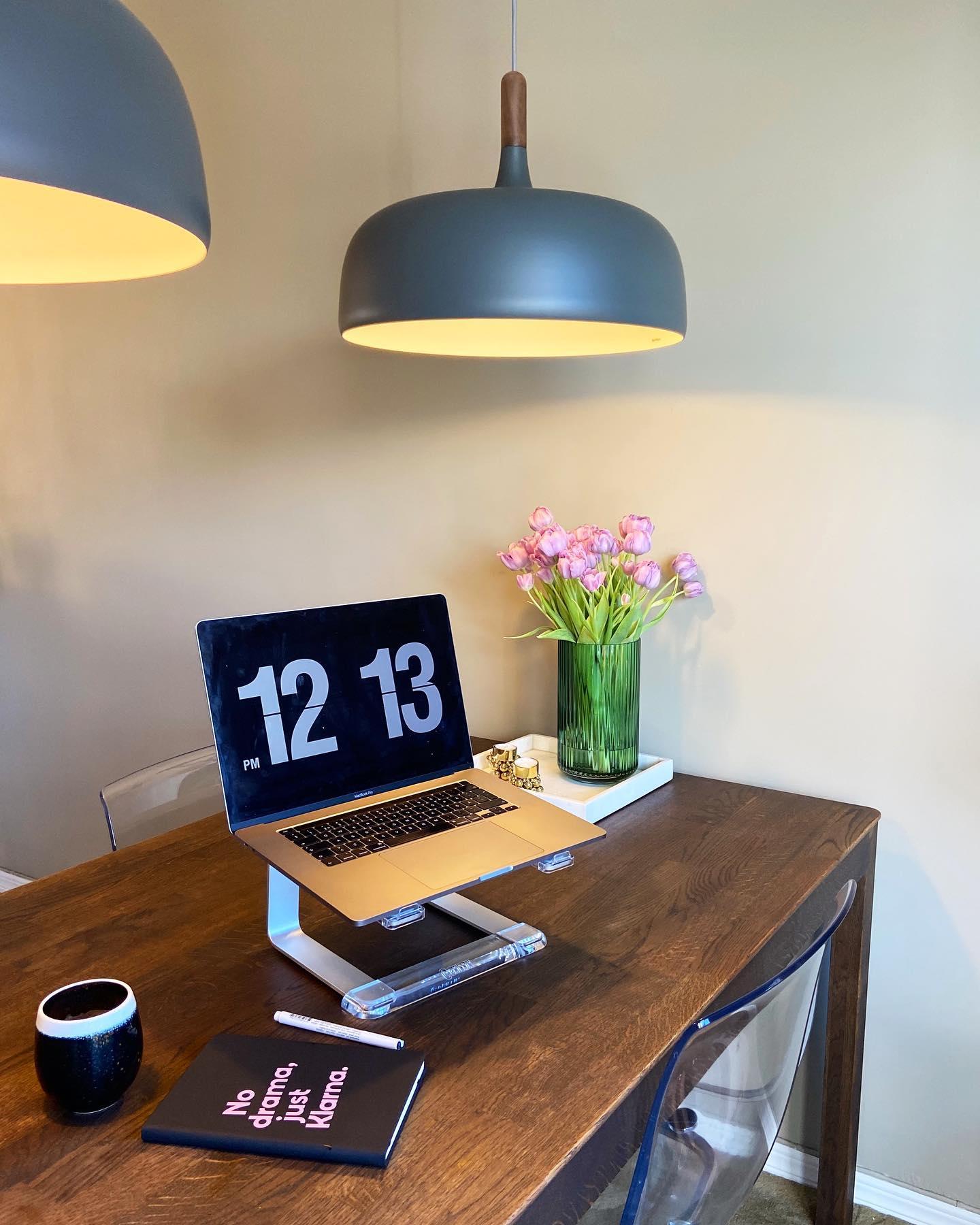 Acorn_Pendant_Light_45
