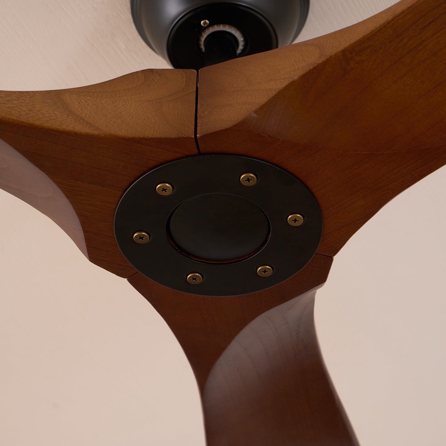 Aero-Surya-Ceiling-Fan_34
