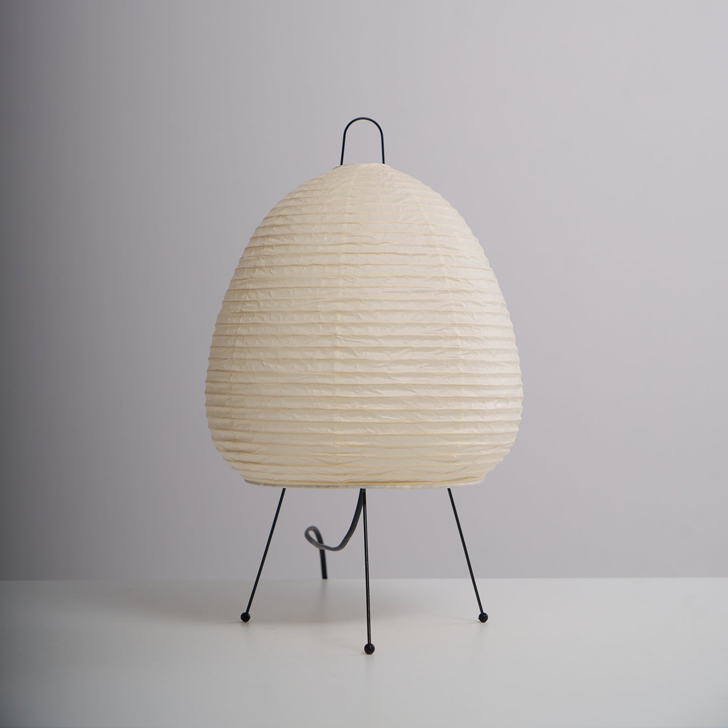 Akari_1A_Table_Lamp_610_10