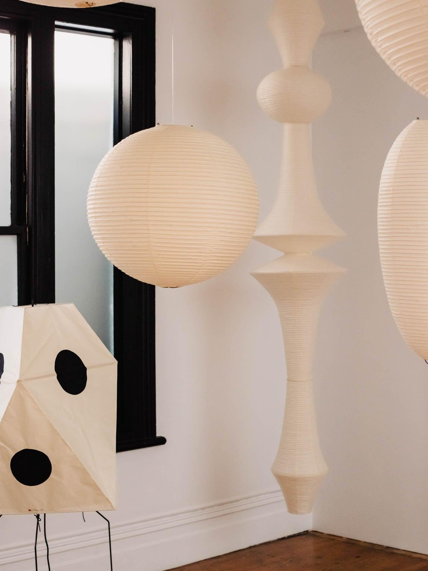 Akari_E_Pendant_Light_34