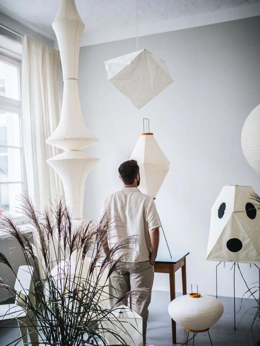 Akari_E_Pendant_Light_41