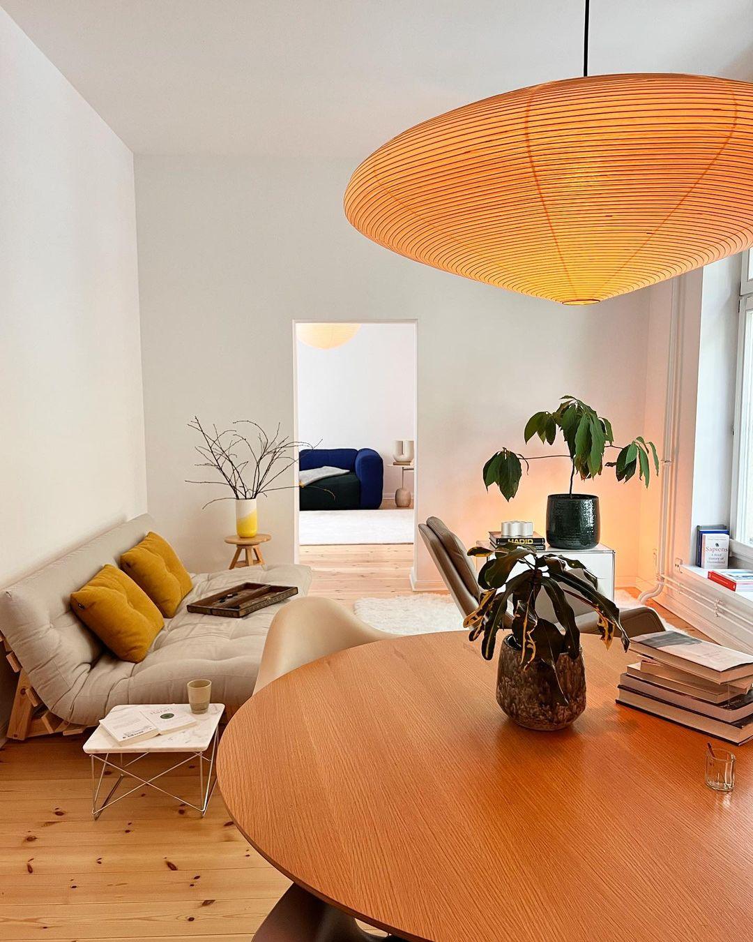 Akari_Oval_Pendant_Light_12