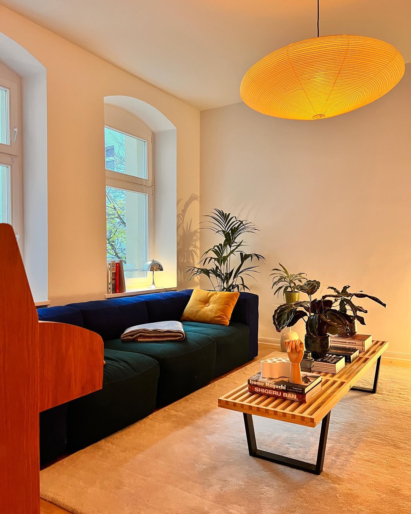 Akari_Oval_Pendant_Light_15