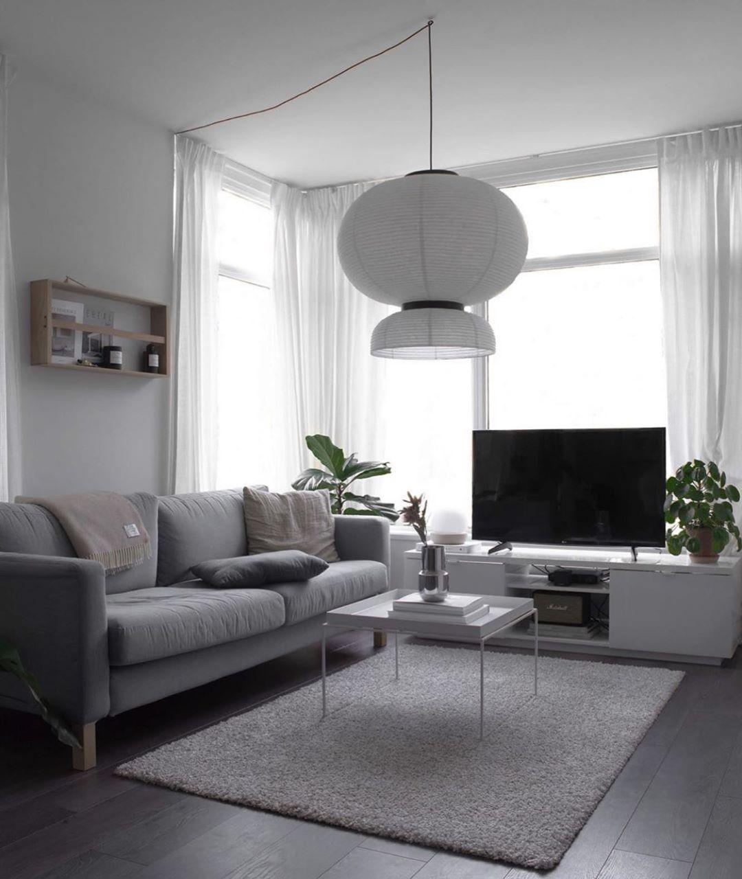 Akari_Pendant_Light_32_cdafa060-ffb4-4362-96c9-2cc9396557fc