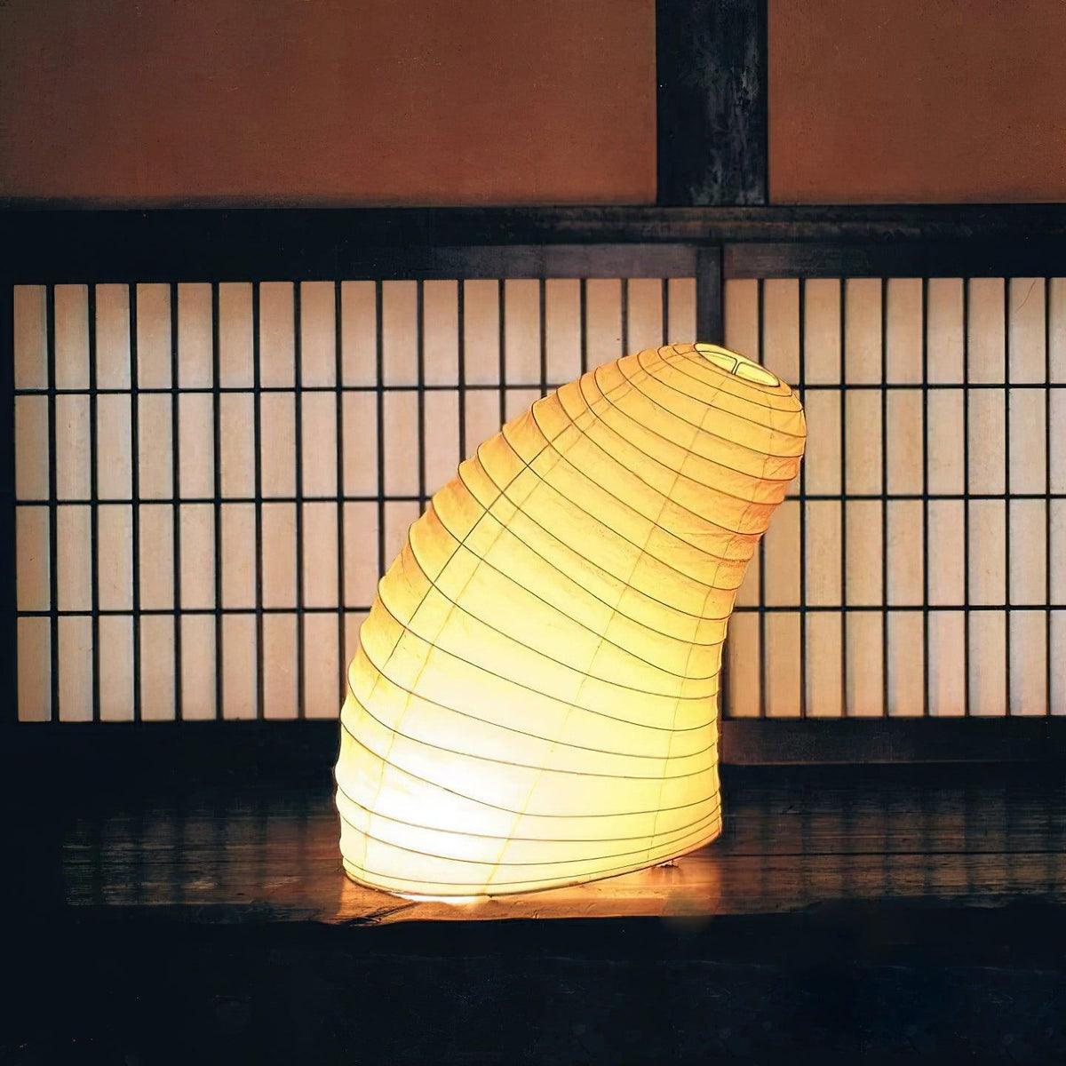 Akari_Table_Lamp._12