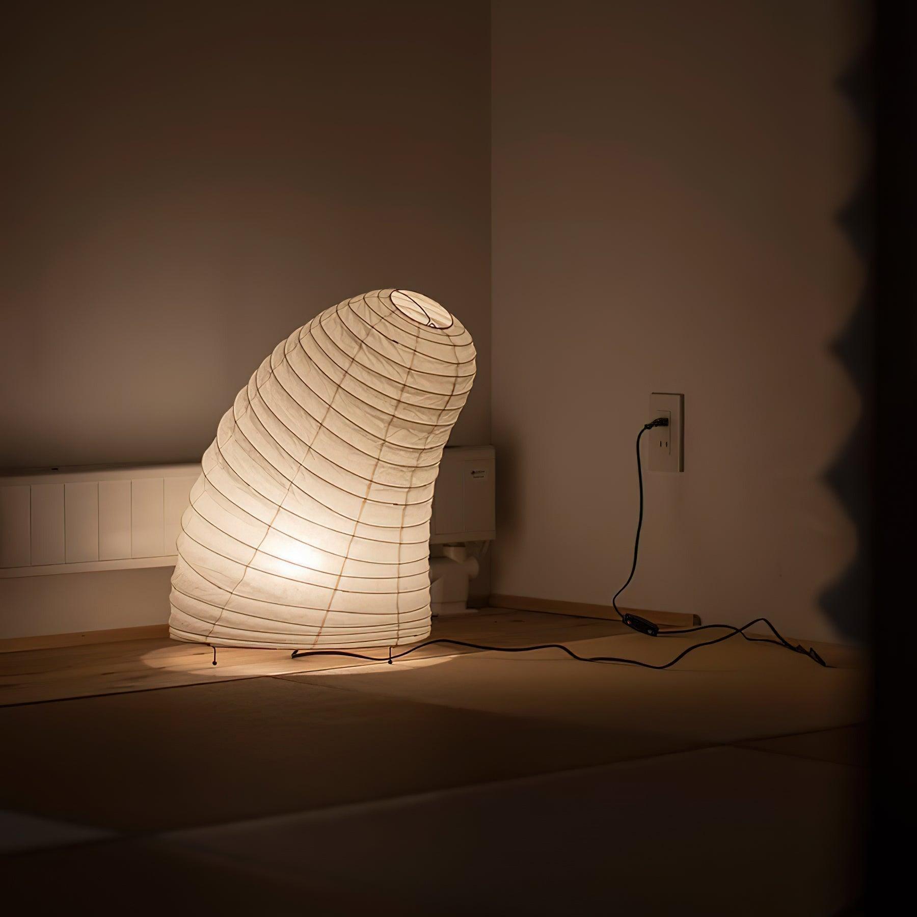 Akari_Table_Lamp._17