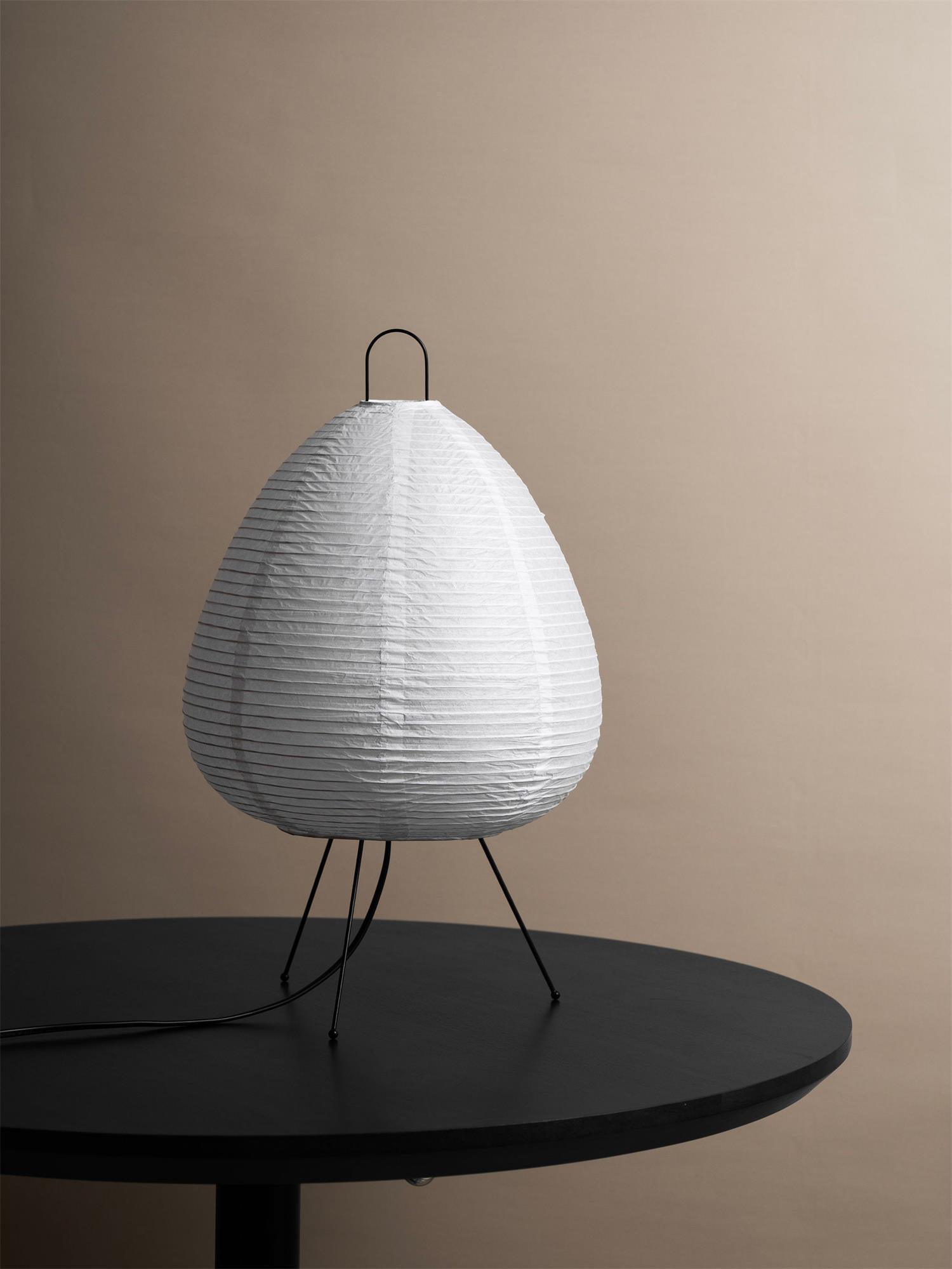 Akari_Table_Lamp_77