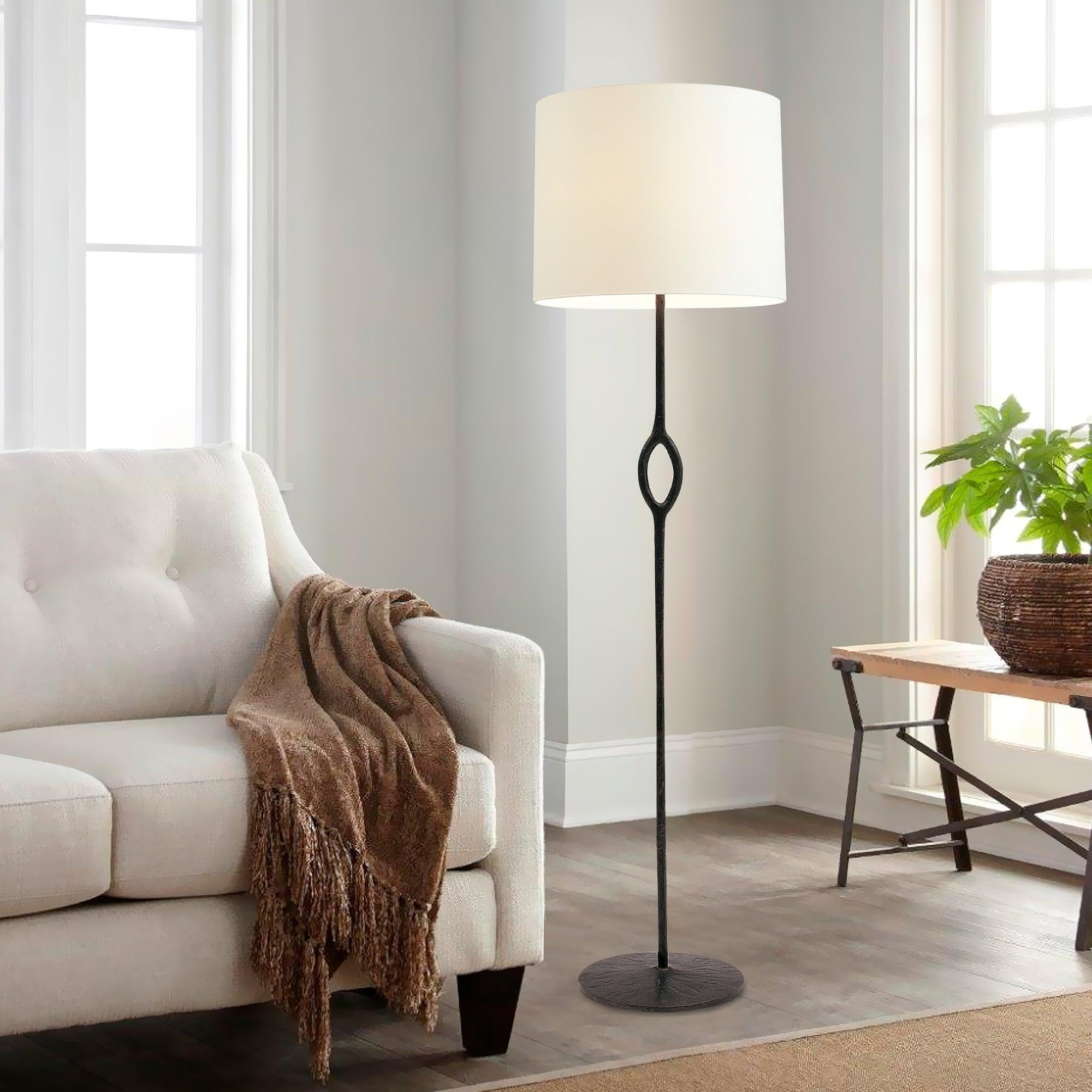Alassis_Floor_Lamp_4