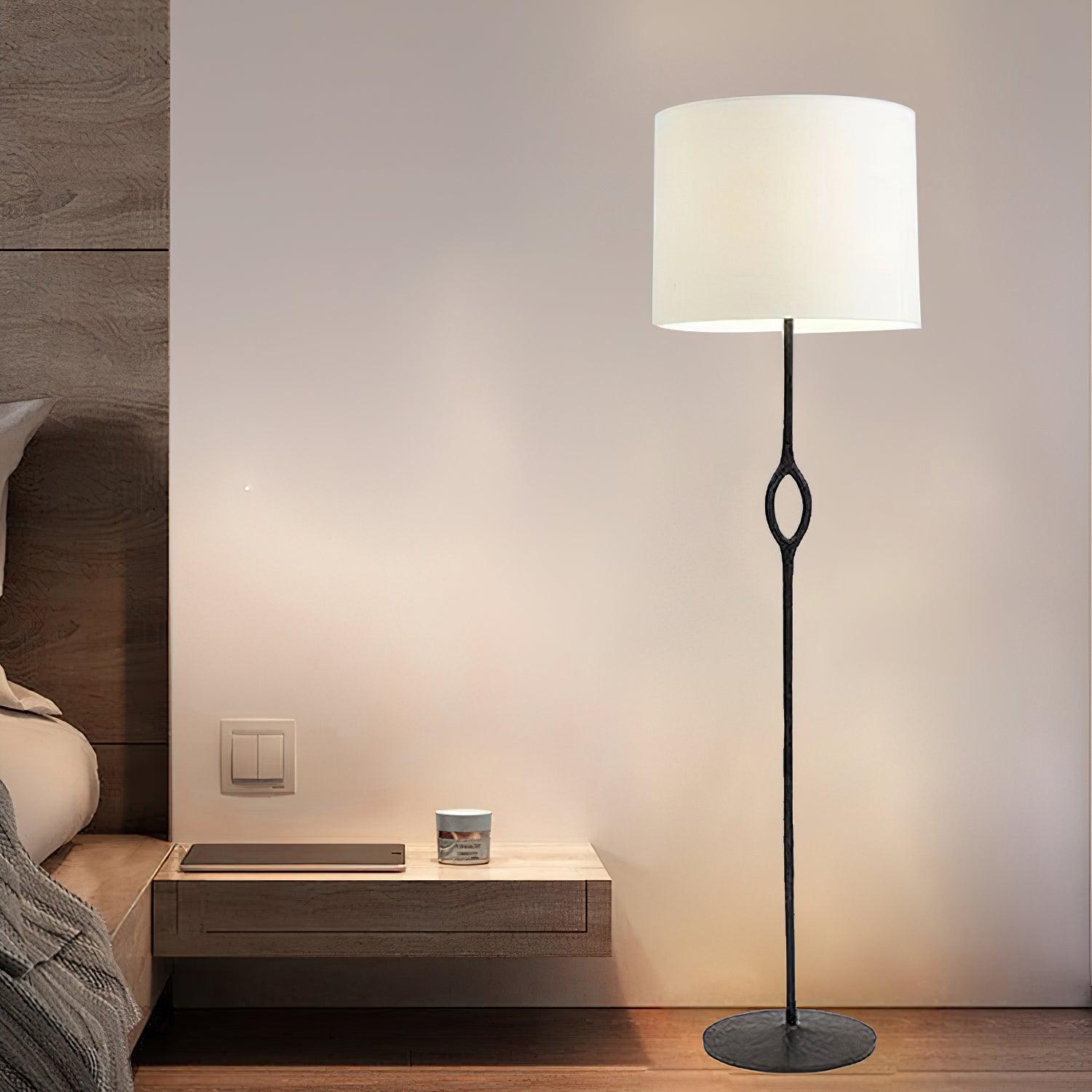 Alassis_Floor_Lamp_9