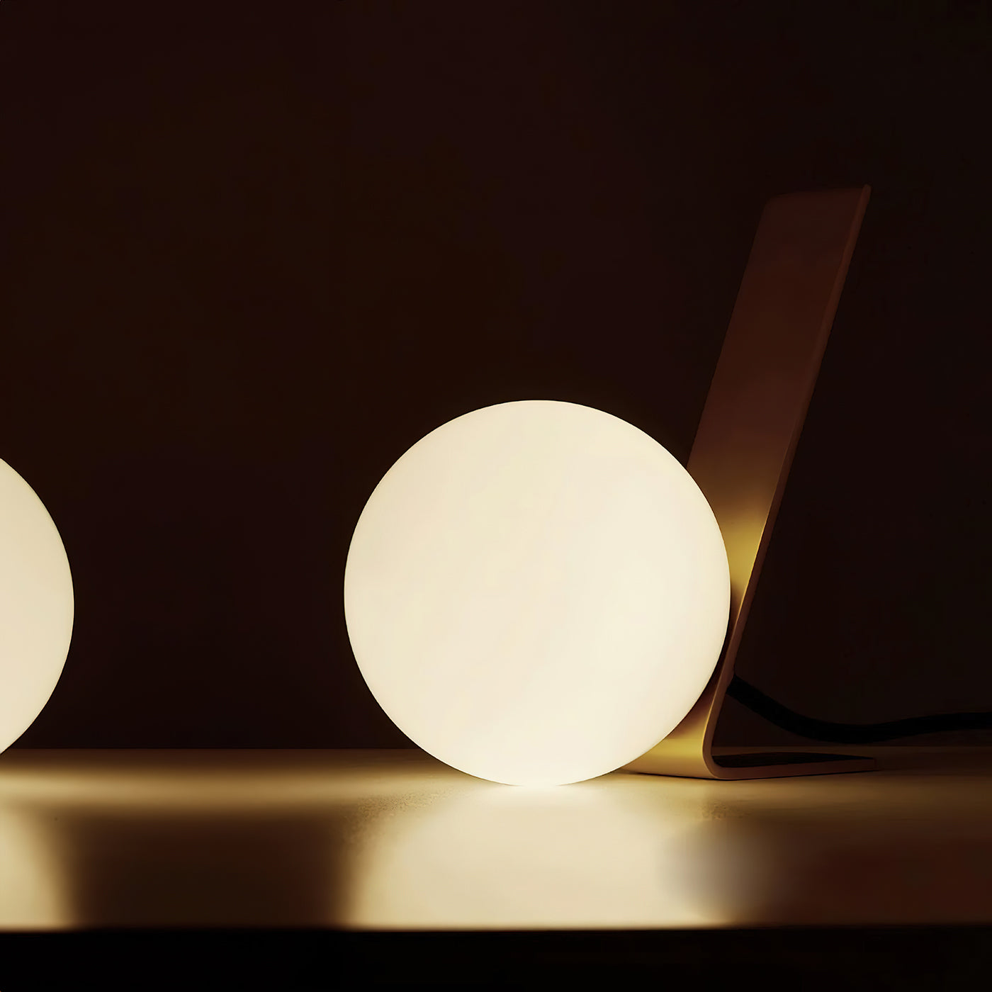 Aley_Table_Lamp_10