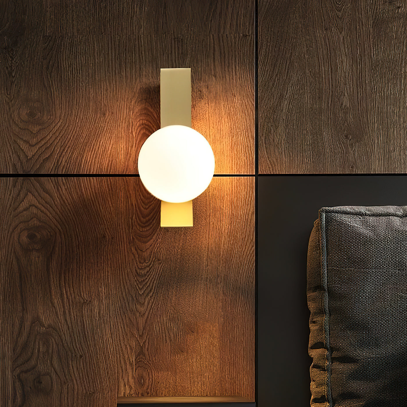 Aley_Wall_Lamp_1
