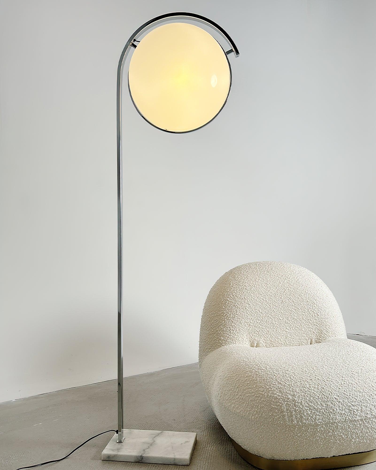 Alvi_Floor_Lamp_1