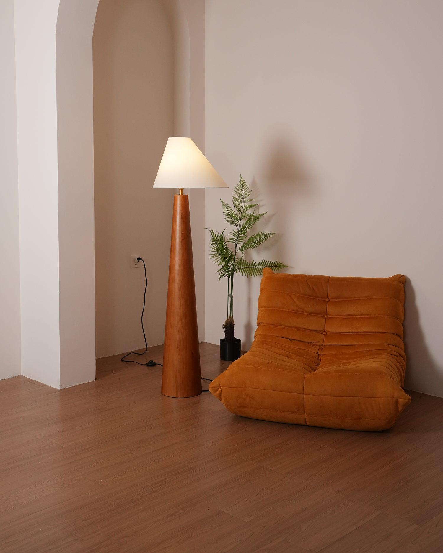 Alvin_Floor_Lamp._1