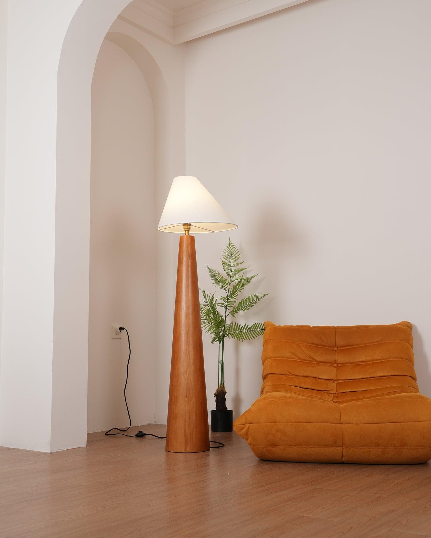 Alvin_Floor_Lamp._3