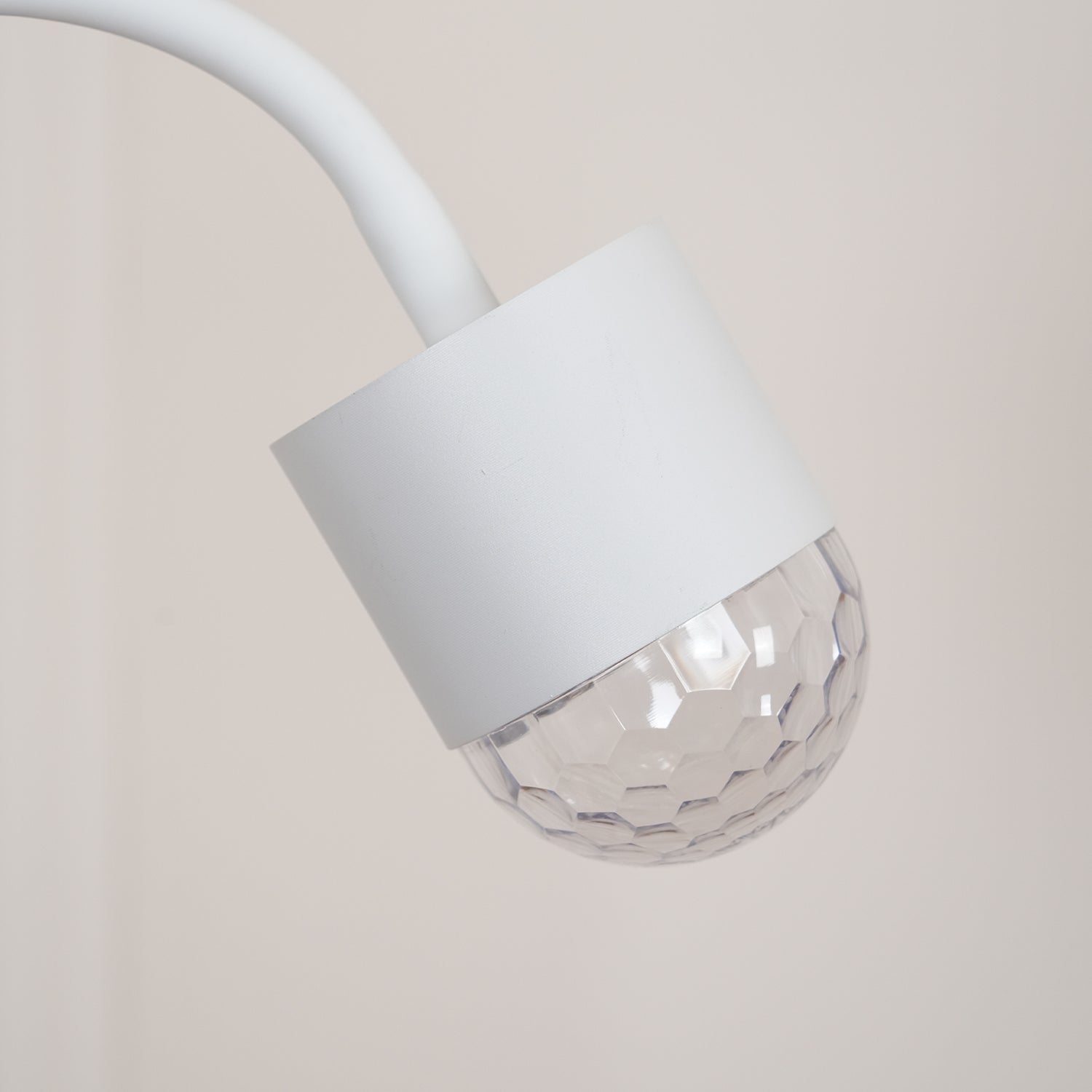 Ambient_Floor_Lamp_3