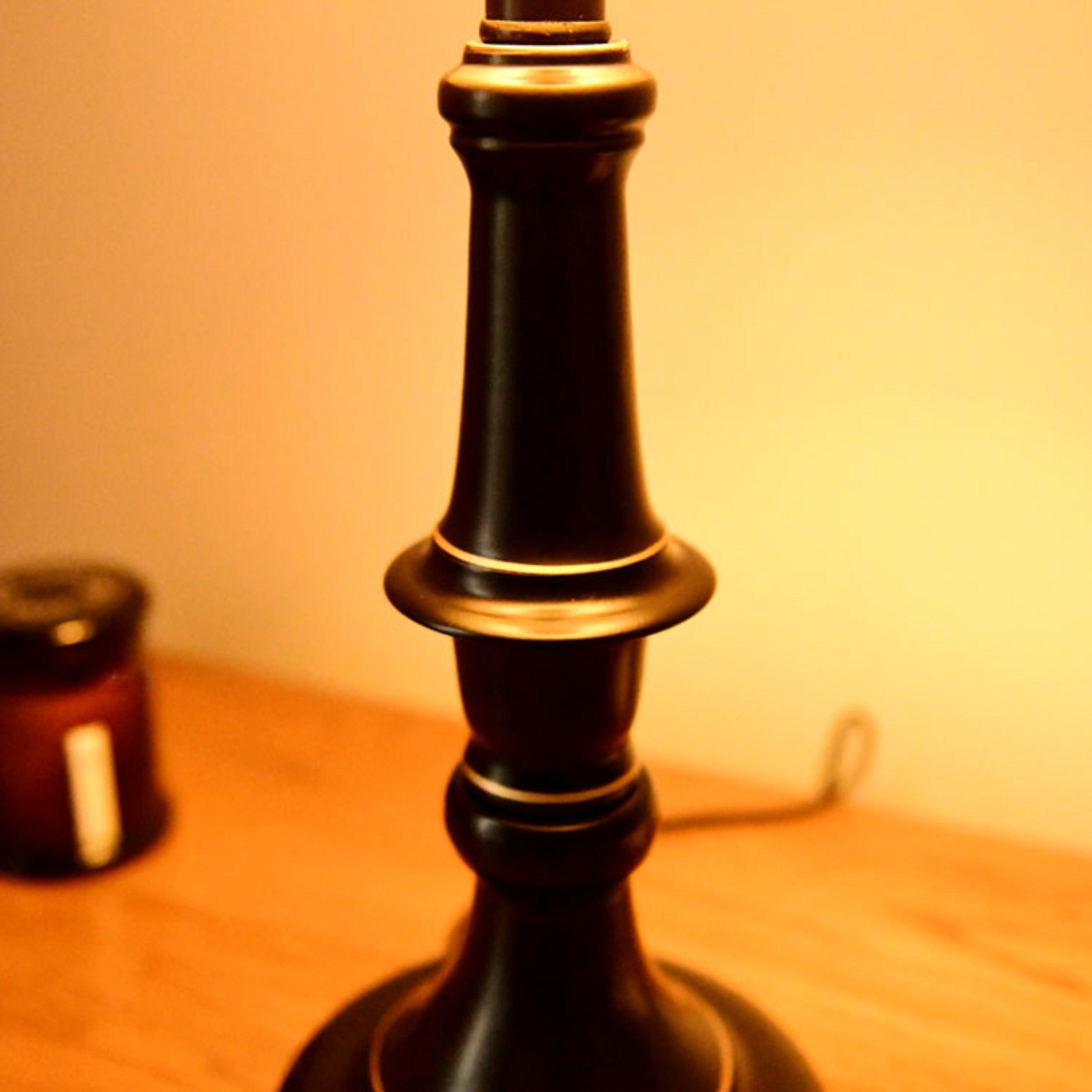 Ambrosia_Metal_Table_Lamp_16