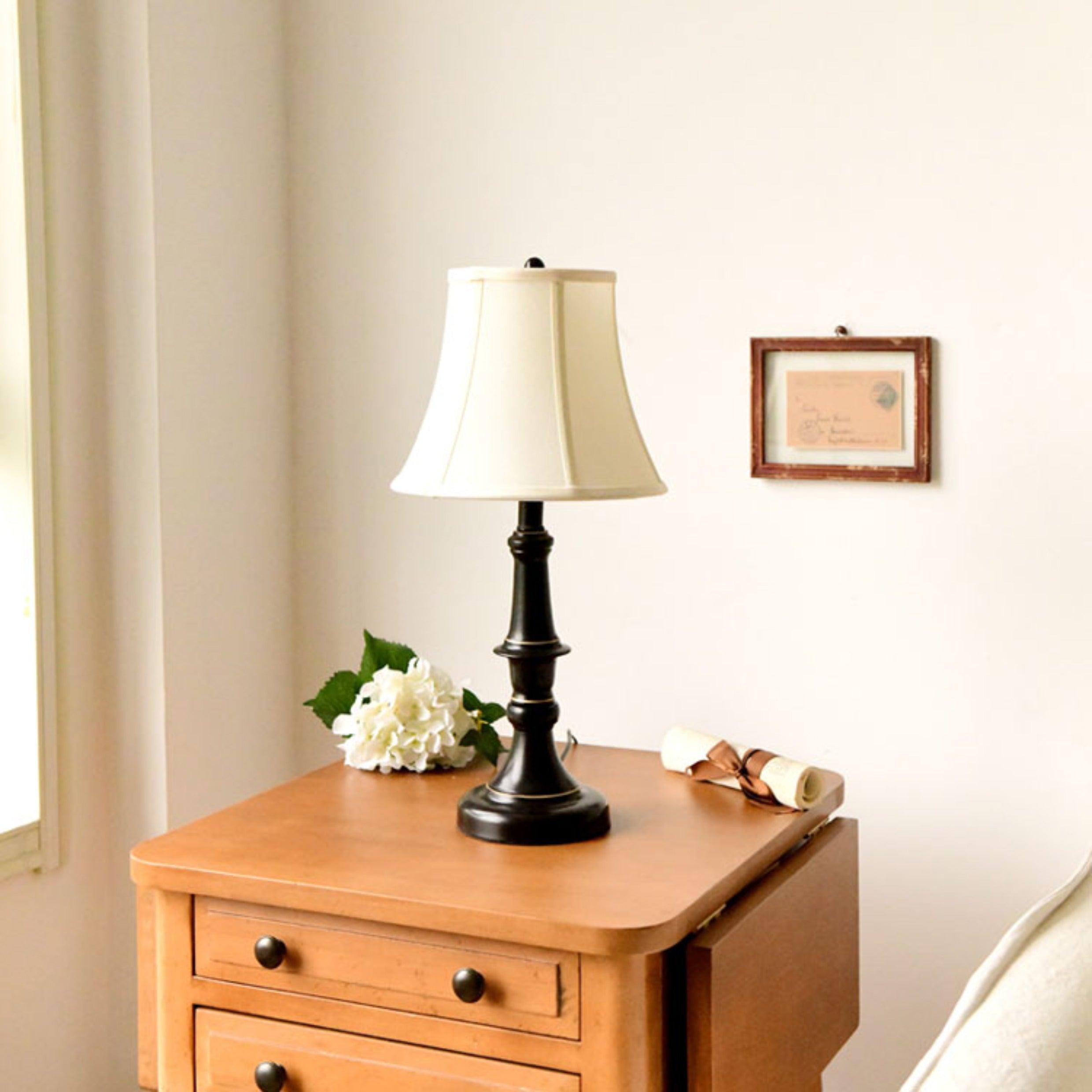 Ambrosia_Metal_Table_Lamp_3