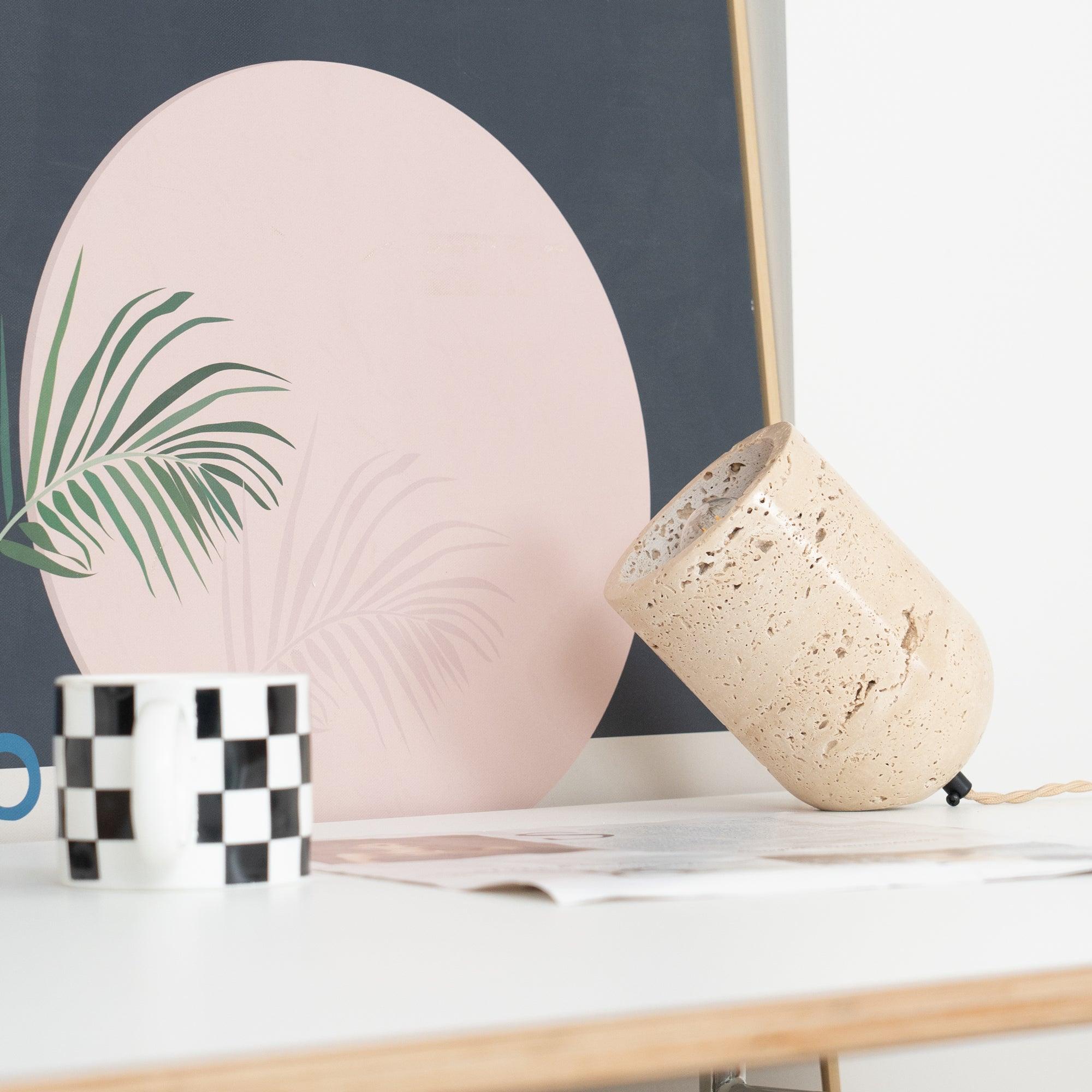 Amidori_Table_Lamp._10