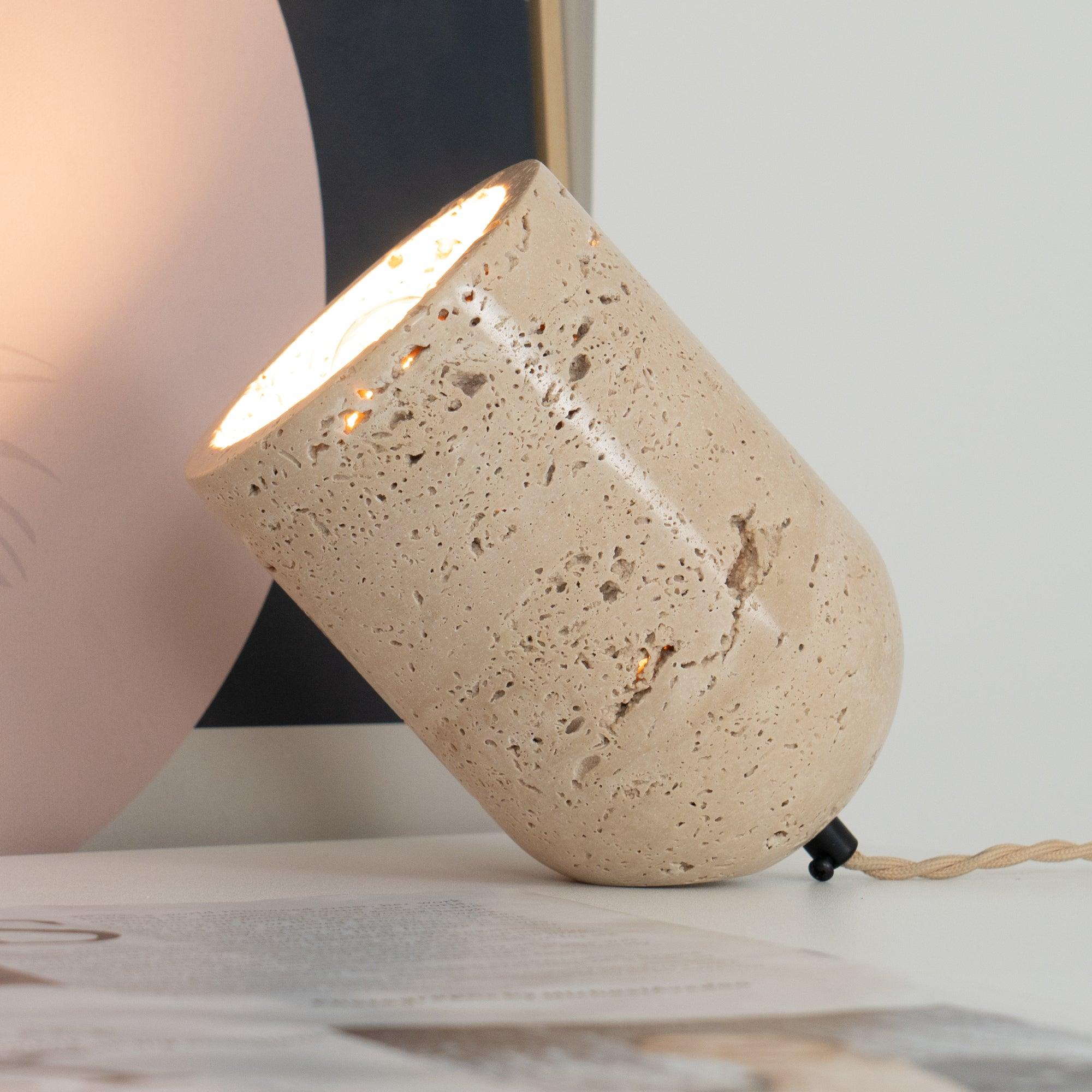 Amidori_Table_Lamp._2