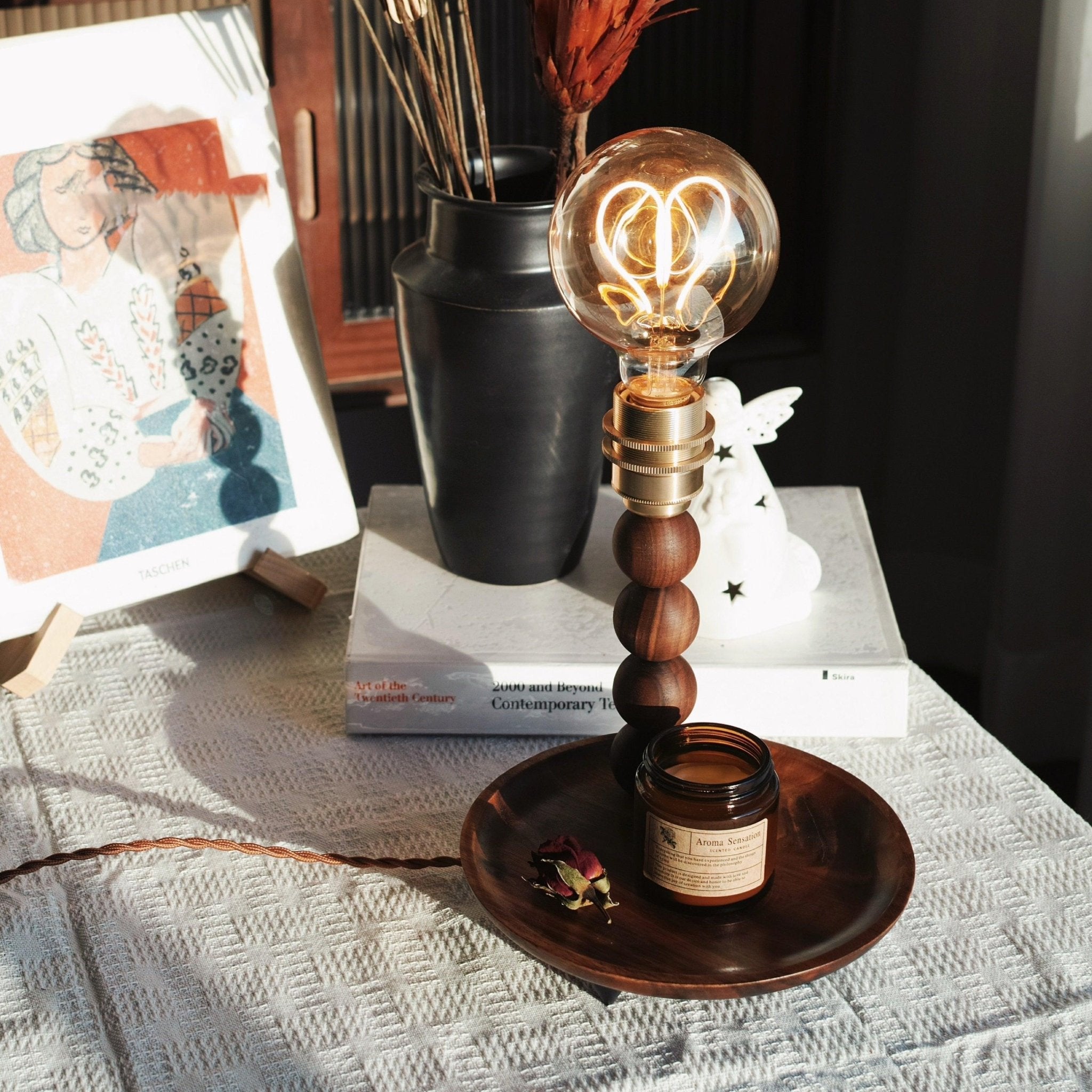Anli_Love_Table_Lamp_10
