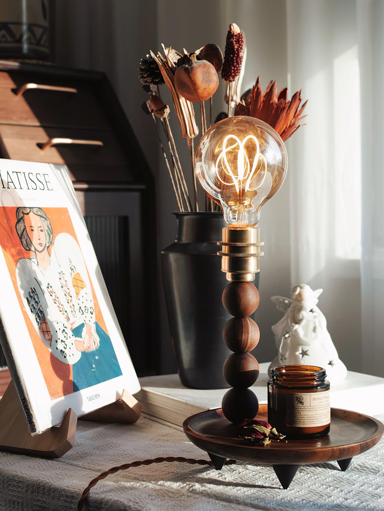 Anli_Love_Table_Lamp_4