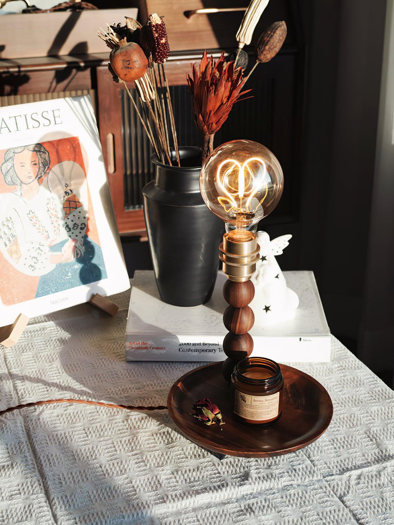 Anli_Love_Table_Lamp_6