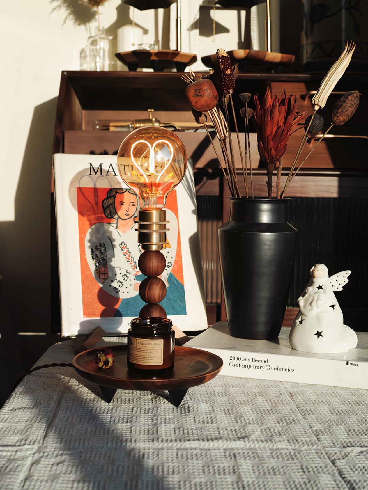 Anli_Love_Table_Lamp_9