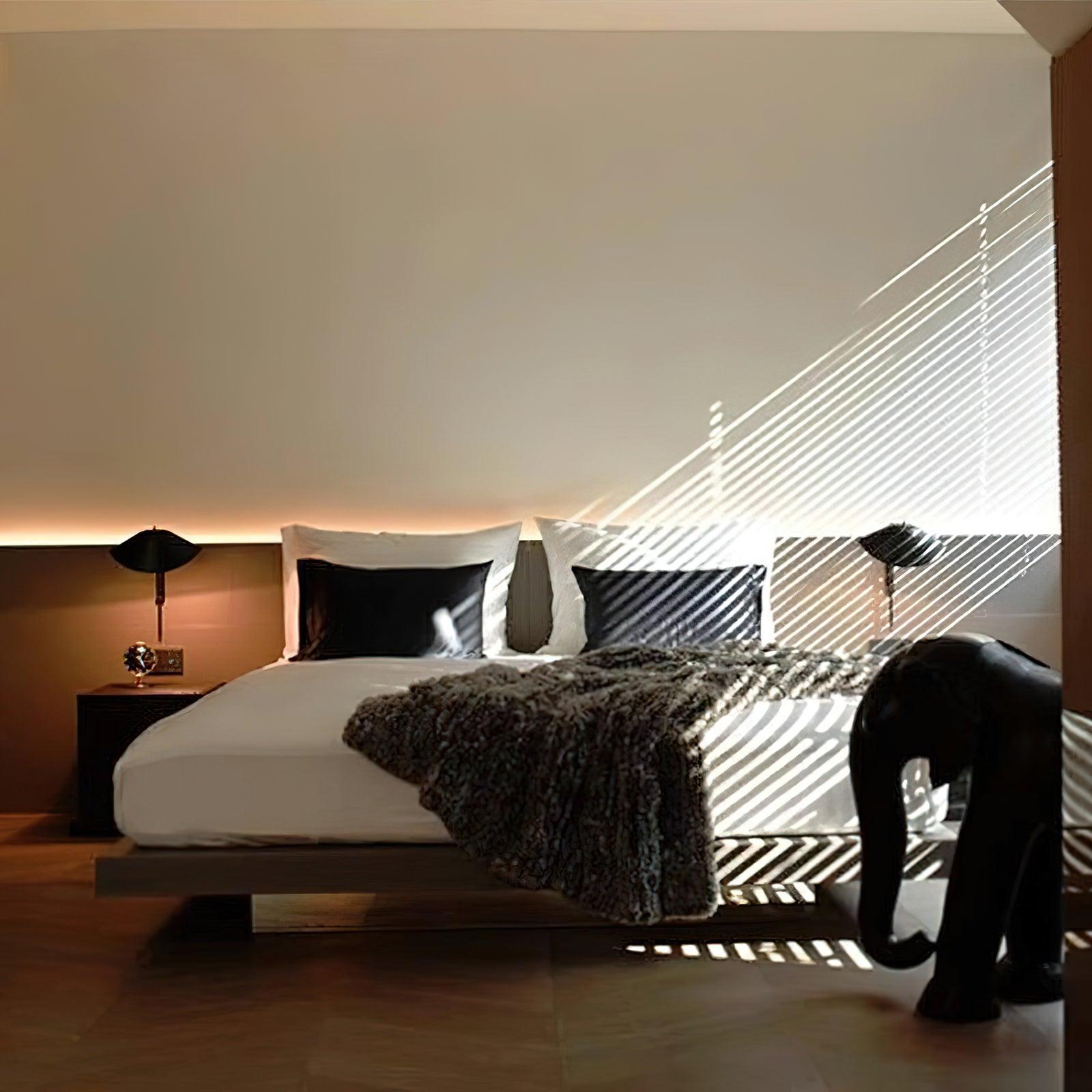 Antony_Wall_Light_2