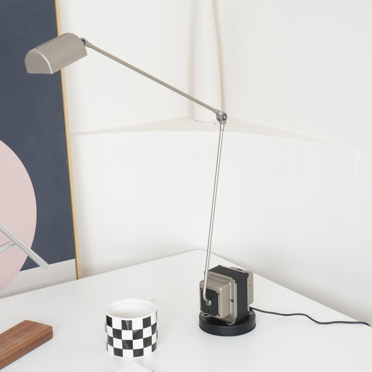 Apex_Flex_Table_Lamp._1-1