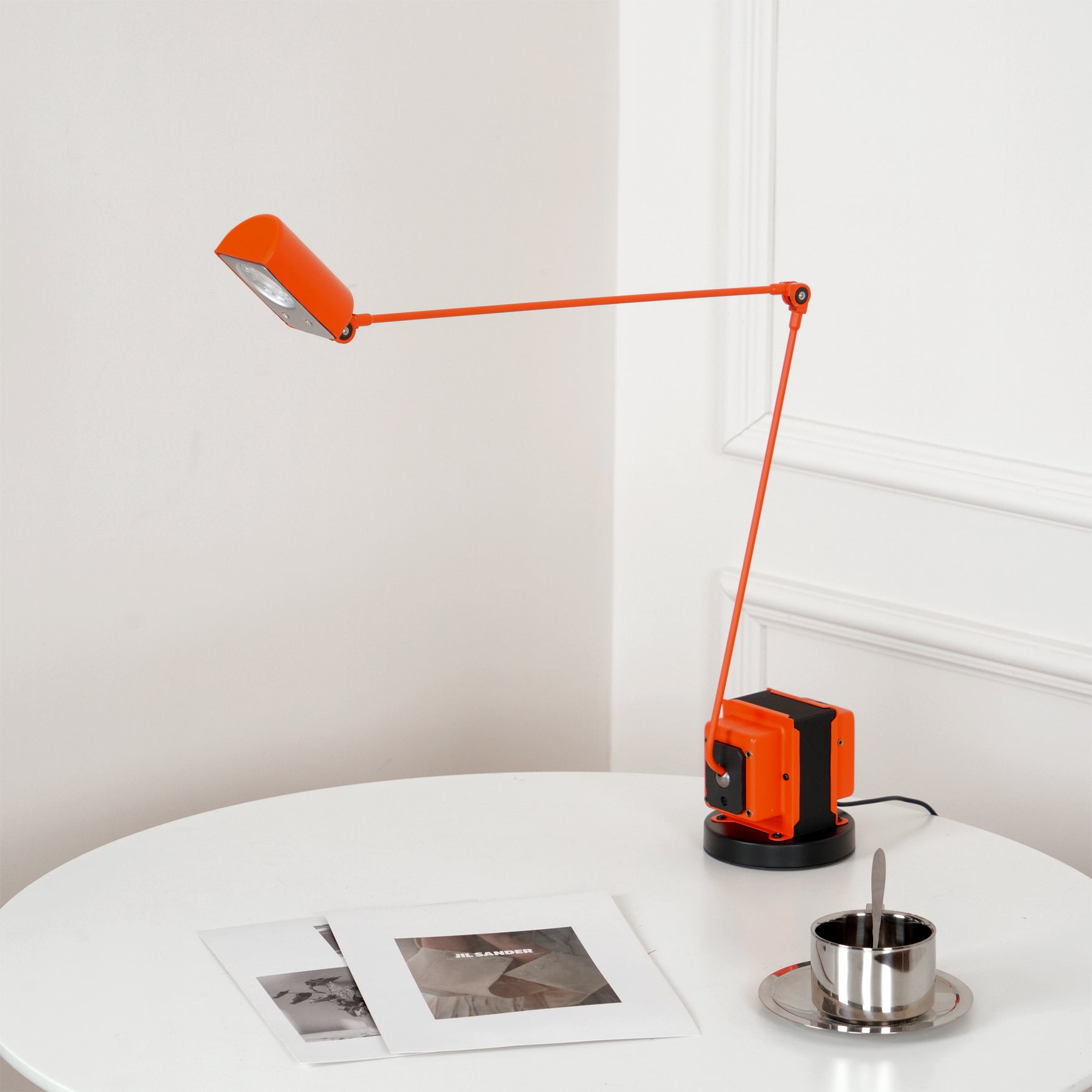 Apex_Flex_Table_Lamp._2