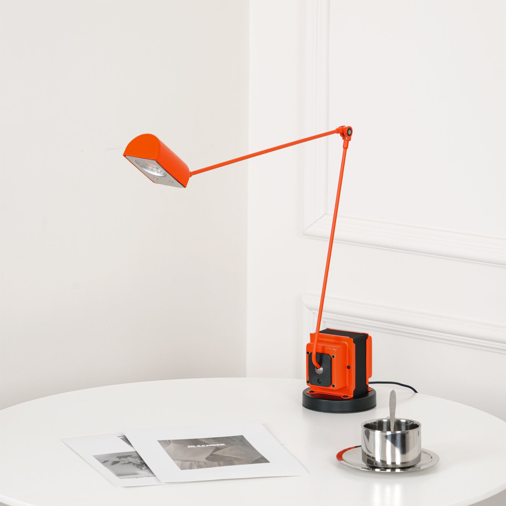 Apex_Flex_Table_Lamp._3-1