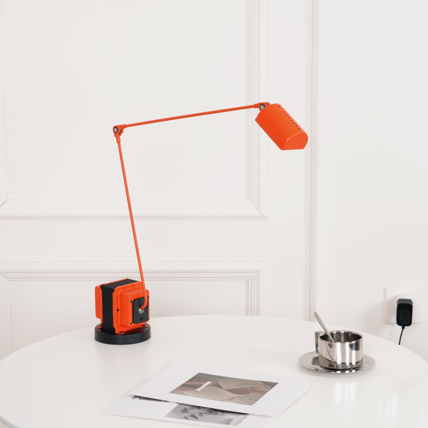 Apex_Flex_Table_Lamp._4-1
