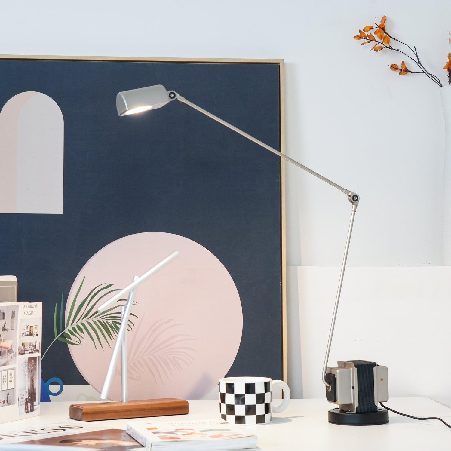 Apex_Flex_Table_Lamp._5-1