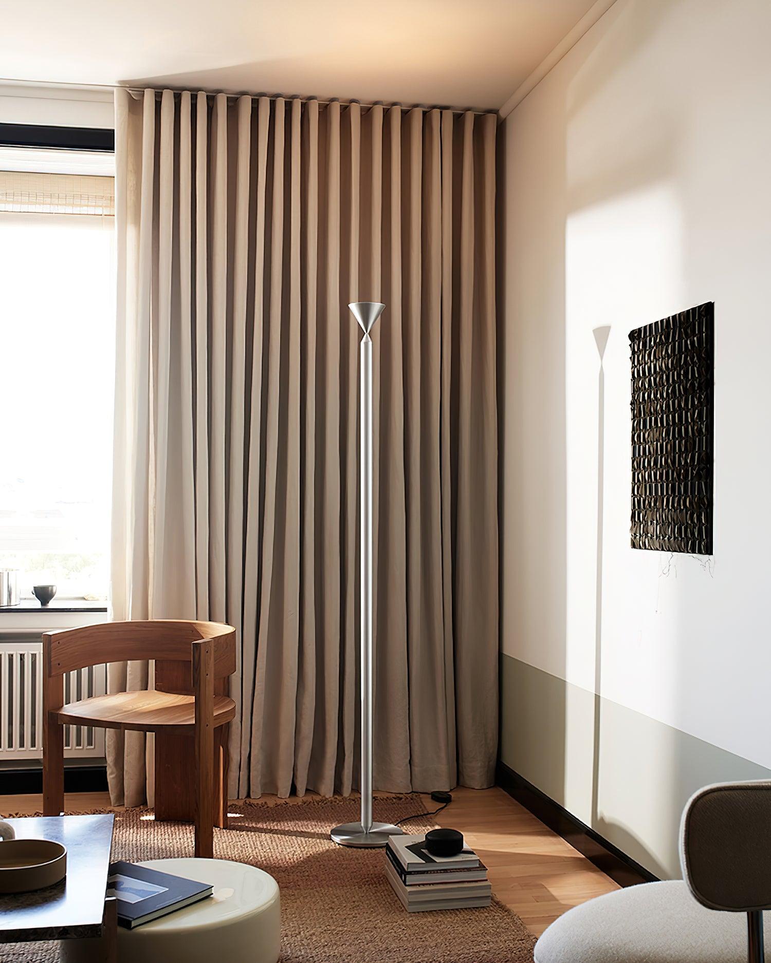 Apollo_Floor_Lamp_2