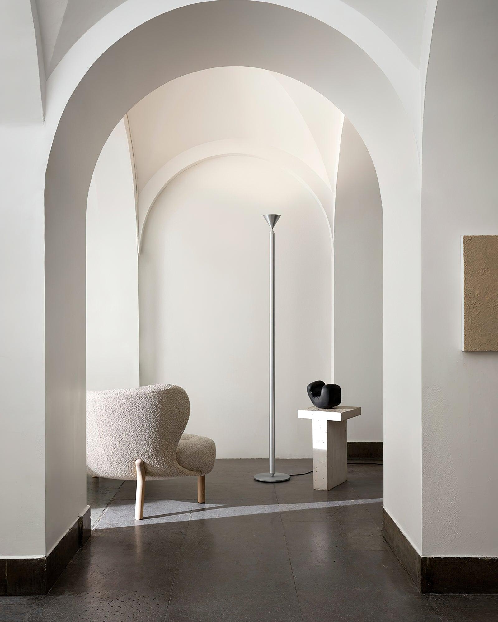 Apollo_Floor_Lamp_3