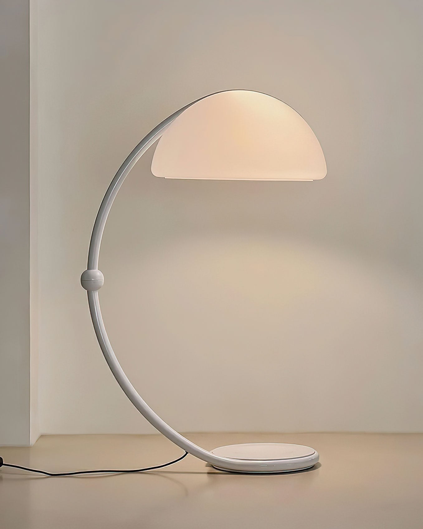 Arc_Glow_Floor_Lamp_18