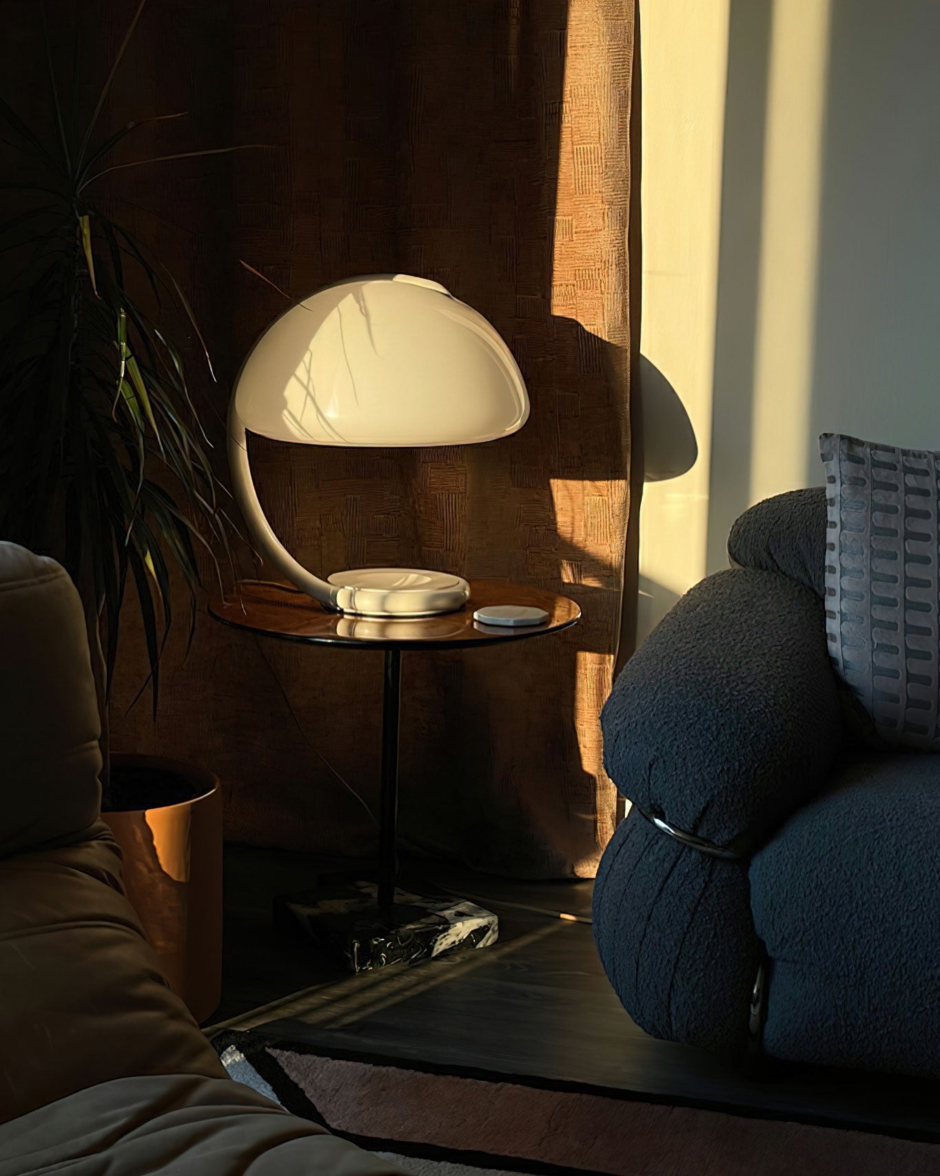 Arc_Glow_Table_Lamp_7