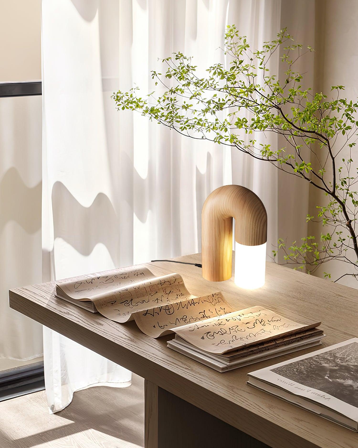 Arcus_Wood_Table_Lamp_2