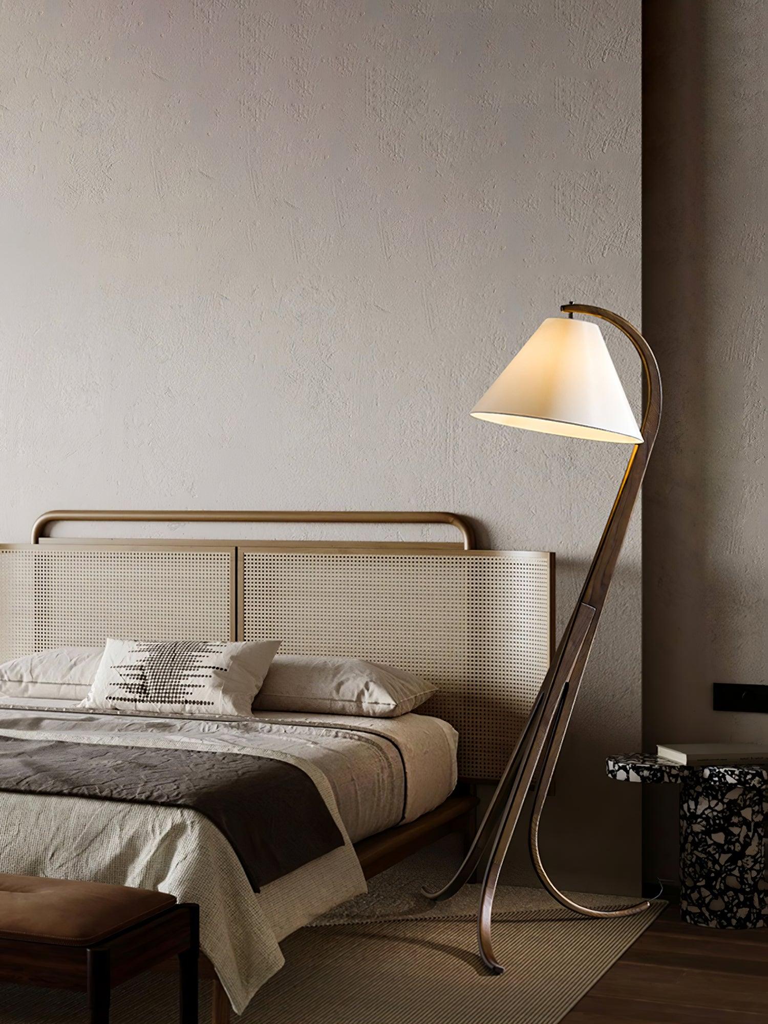 Arcwood_Floor_Lamp_24