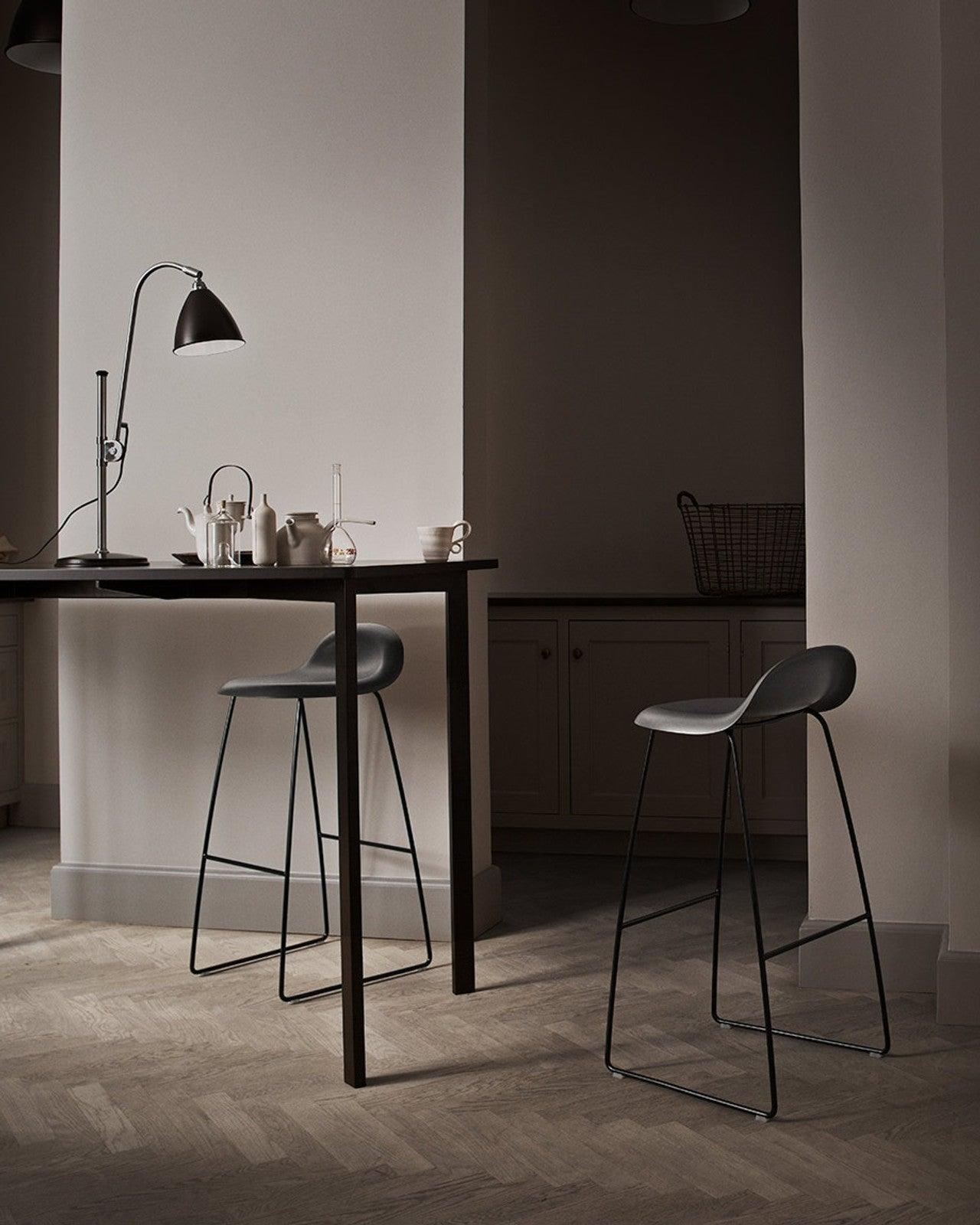 Arms_Table_Lamp_2