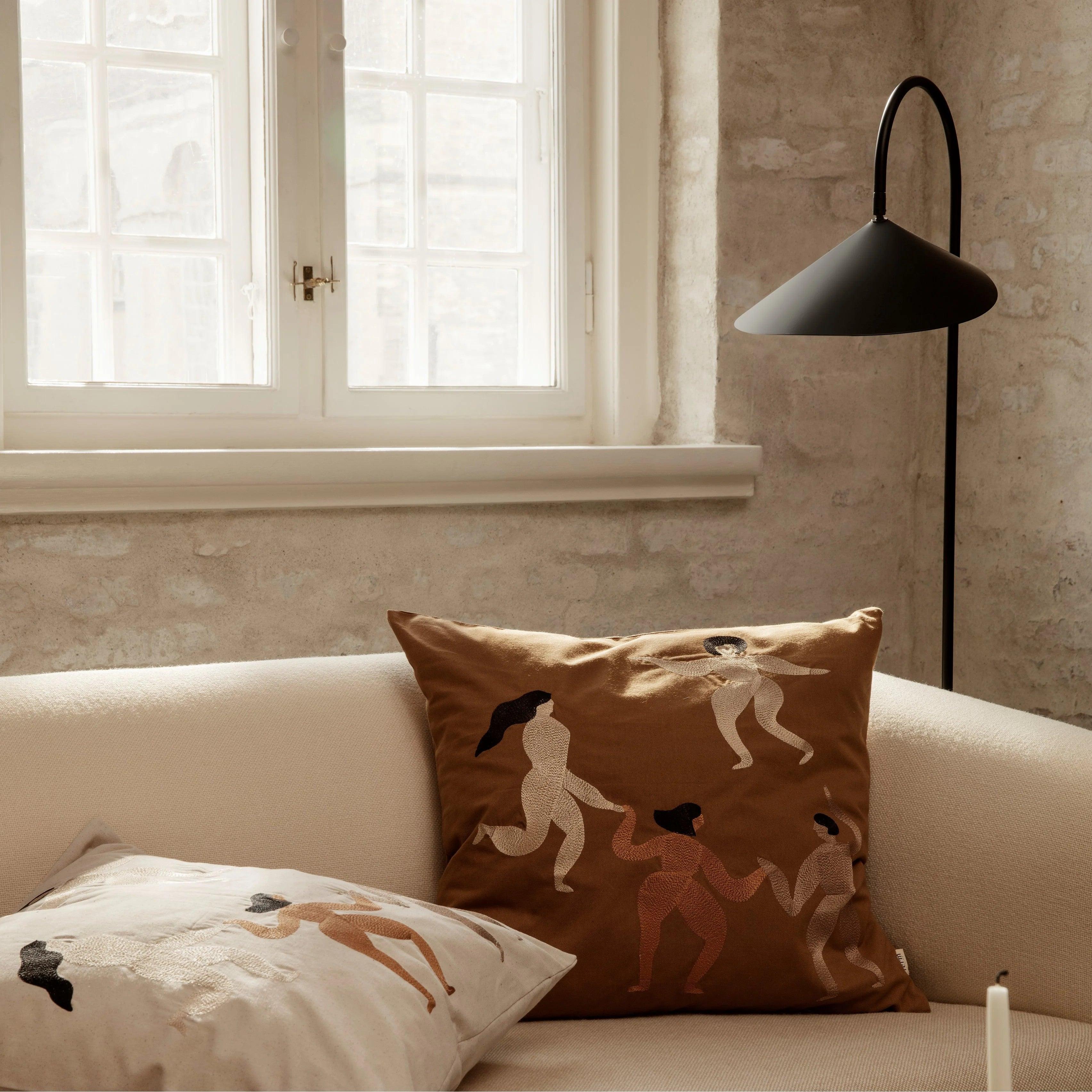 Arum_Floor_Lamp_31