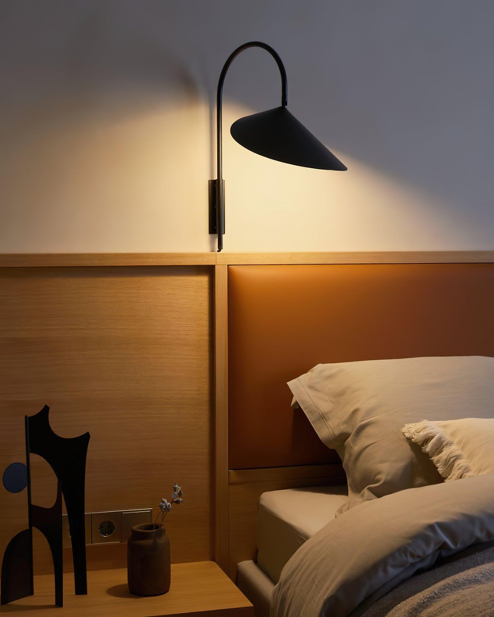 Arum_Wall_Lamp-1