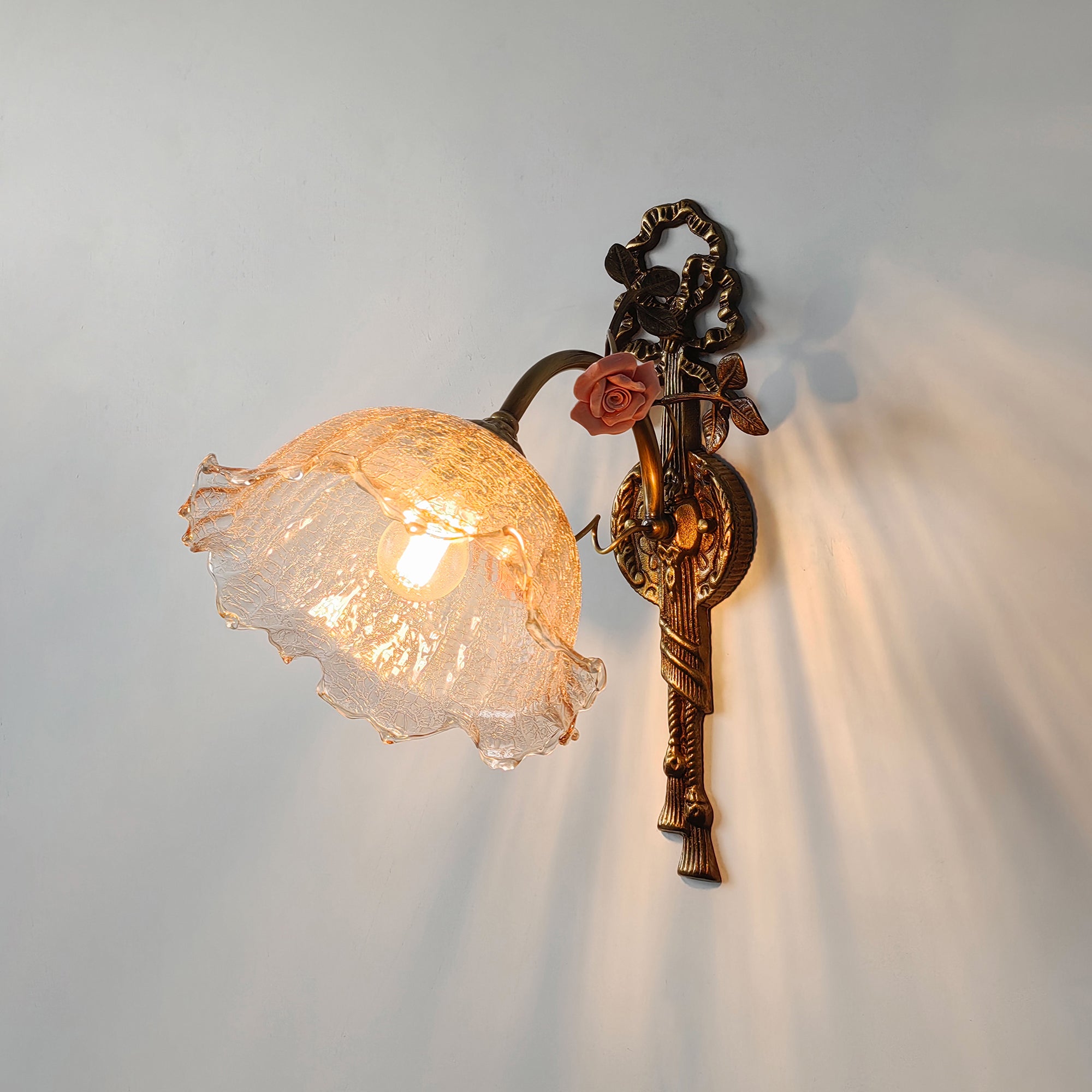 Asfour_Brass_Wall_Lamp_9