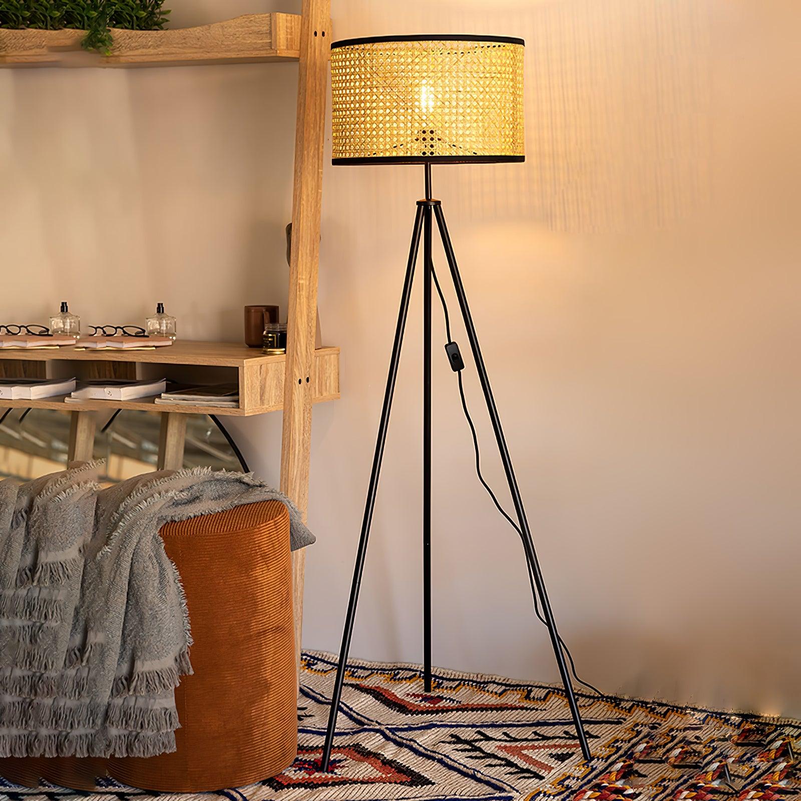 Aubrey_Floor_Lamp_17