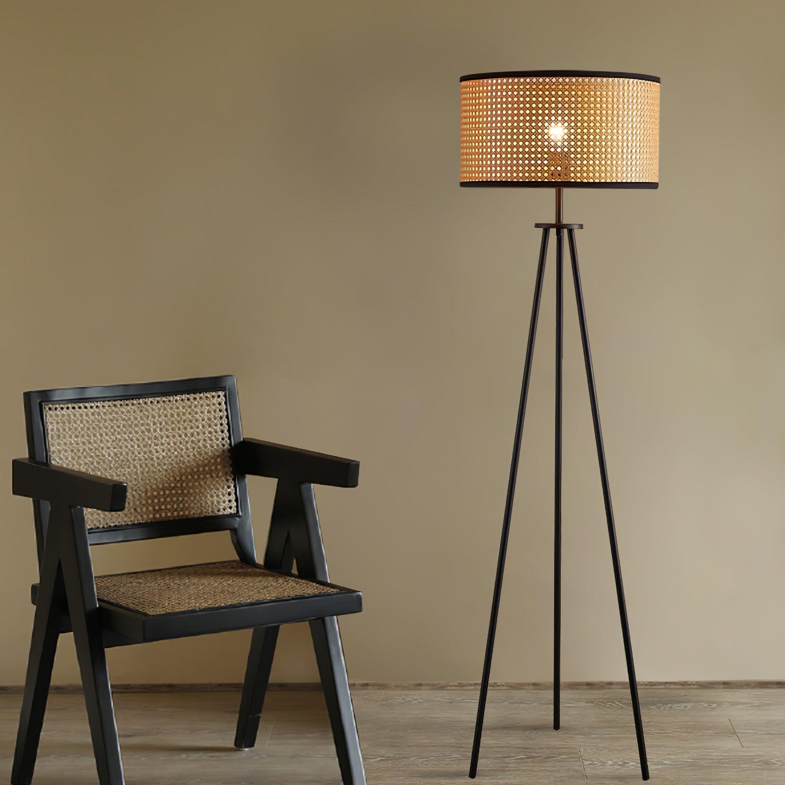 Aubrey_Floor_Lamp_4
