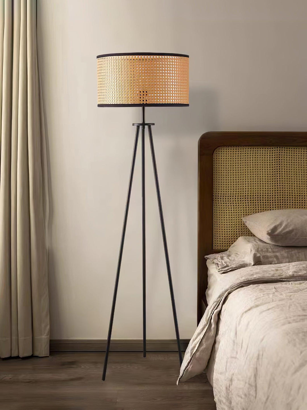 Aubrey_Floor_Lamp_8
