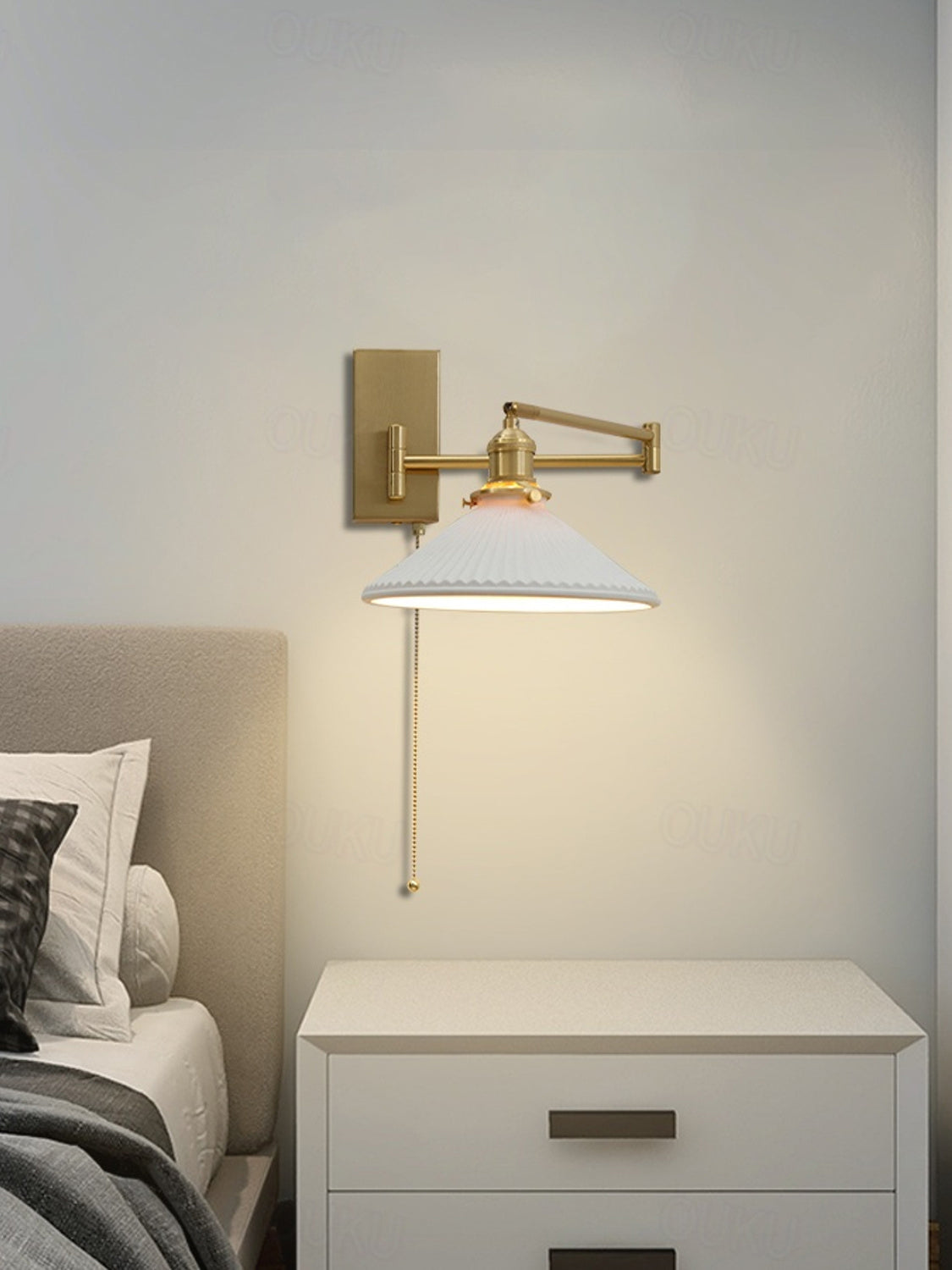 Aurelia-Swing-Arm-Wall-Lamp_10