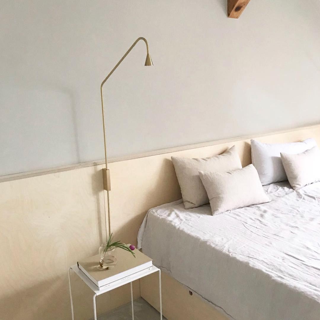 Austere_Wall_Lamp_14