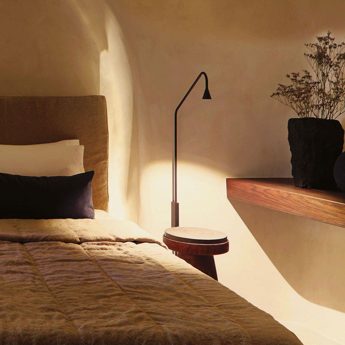 Austere_Wall_Lamp_15